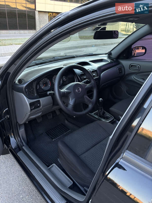 Седан Nissan Almera Classic 2008 в Запорожье