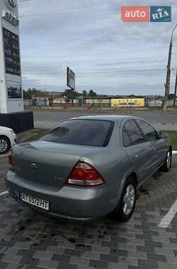 Седан Nissan Almera Classic 2007 в Черновцах