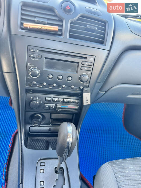 Седан Nissan Almera Classic 2007 в Киеве