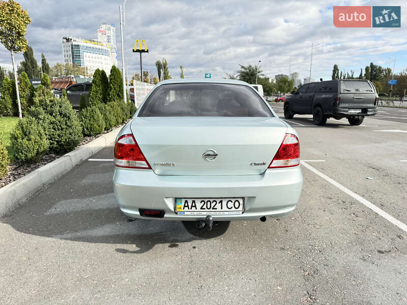 Седан Nissan Almera Classic 2007 в Киеве