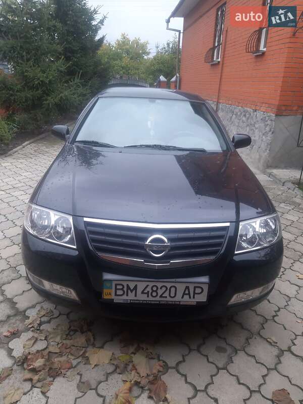 Седан Nissan Almera Classic 2010 в Охтирці