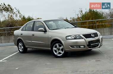 Седан Nissan Almera Classic 2011 в Киеве
