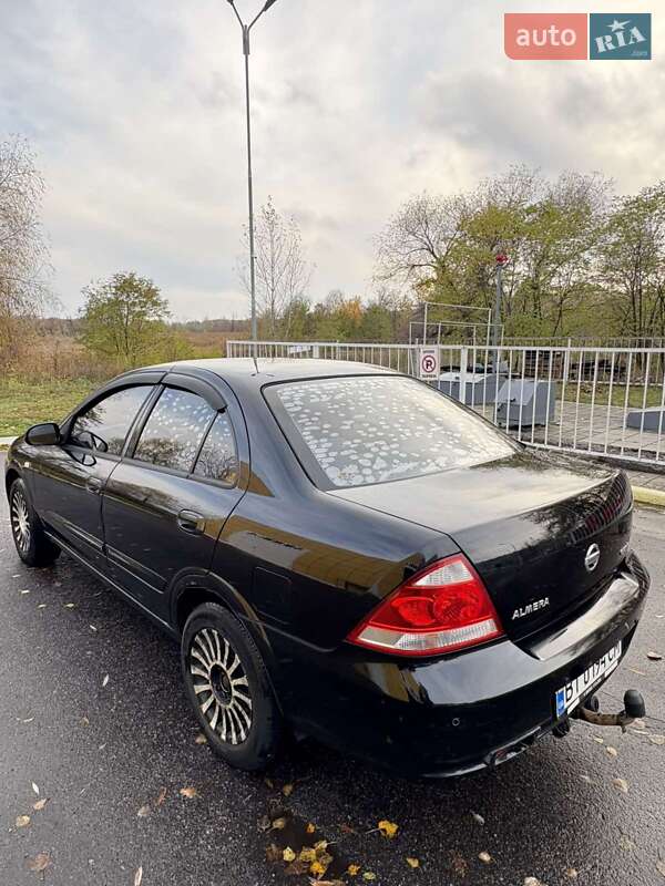 Седан Nissan Almera Classic 2010 в Полтаве