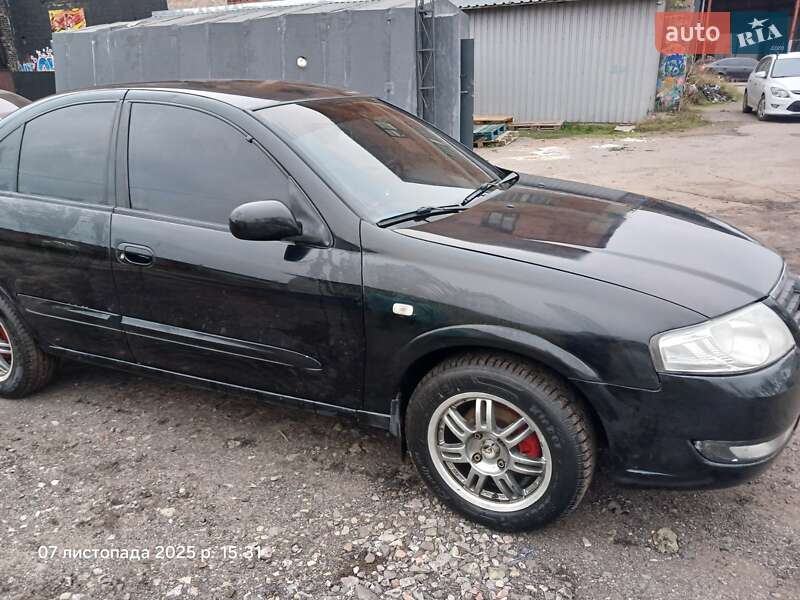 Седан Nissan Almera Classic 2007 в Ахтырке