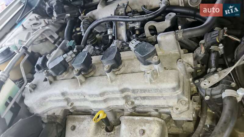 Седан Nissan Almera Classic 2008 в Остроге