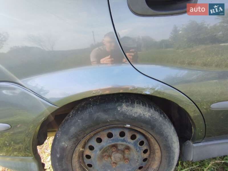 Минивэн Nissan Almera Tino 2006 в Калуше