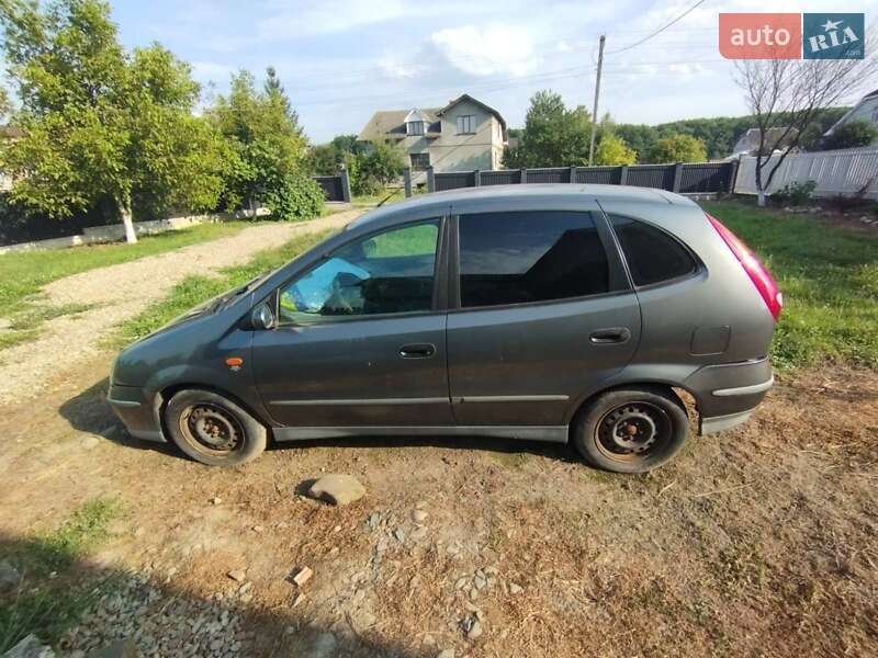 Минивэн Nissan Almera Tino 2006 в Калуше
