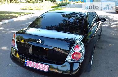 Седан Nissan Almera 2004 в Кропивницком