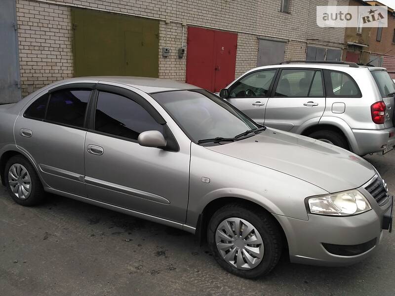 Седан Nissan Almera 2008 в Києві