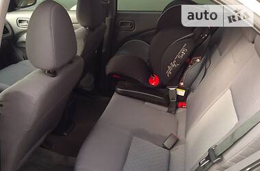 Седан Nissan Almera 2005 в 