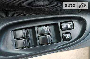Хетчбек Nissan Almera 2007 в 