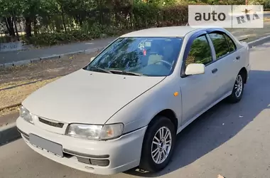 Nissan Almera 1998