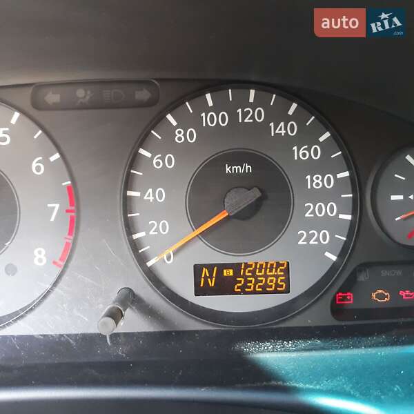 Седан Nissan Almera 2008 в Днепре