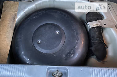Хэтчбек Nissan Almera 2006 в 
