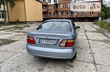 Седан Nissan Almera 2004 в Ивано-Франковске