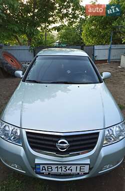 Седан Nissan Almera 2010 в Гайсине