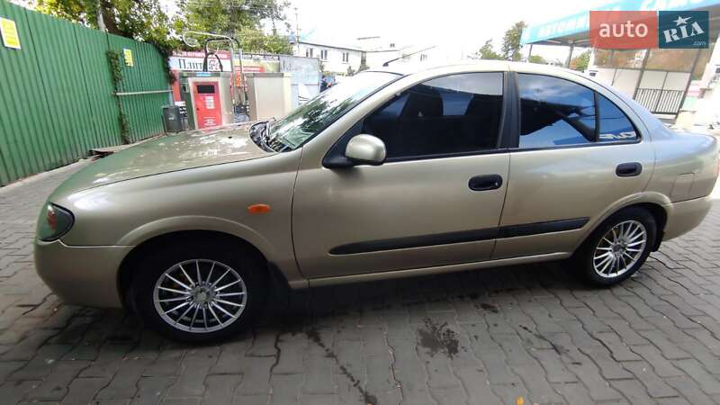Седан Nissan Almera 2003 в Чорноморську