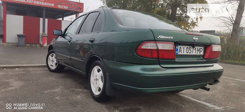Седан Nissan Almera 1998 в Вышгороде