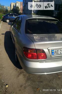 Седан Nissan Almera 2005 в Каменском