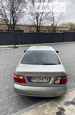 Седан Nissan Almera 2004 в Одессе