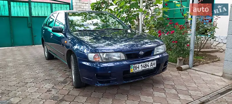 Nissan Almera