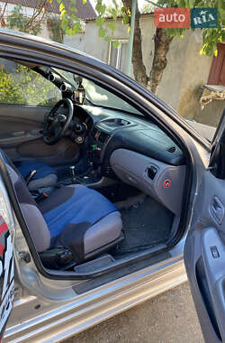 Седан Nissan Almera 2003 в 