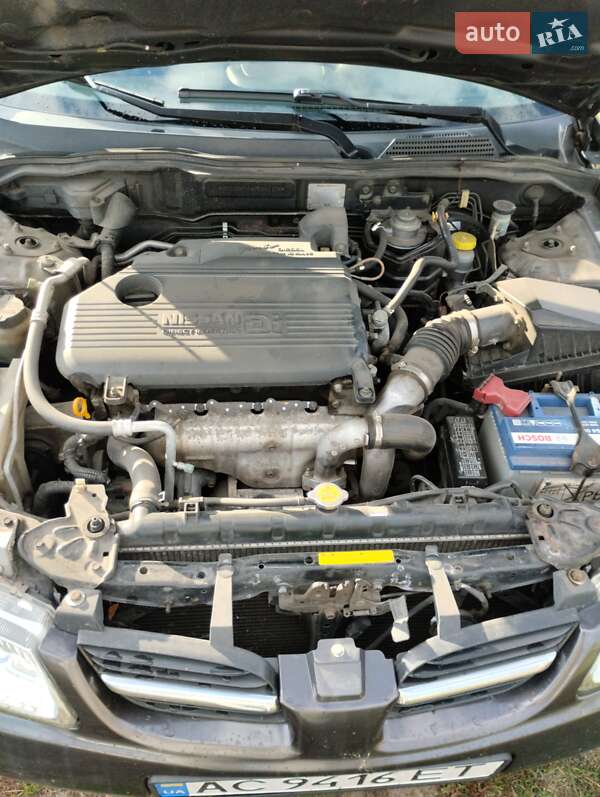 Седан Nissan Almera 2000 в Любомлі