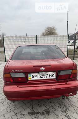 Седан Nissan Almera 1996 в Звягелі