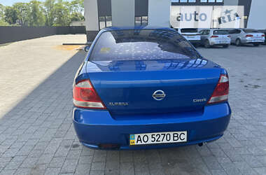 Седан Nissan Almera 2006 в Ужгороді