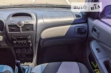 Седан Nissan Almera 2011 в 