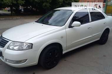 Седан Nissan Almera 2012 в Умани