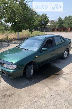 Седан Nissan Almera 1998 в Одесі