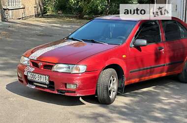 Седан Nissan Almera 1997 в Ірпені