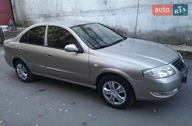 Nissan Almera 2010