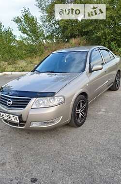 Седан Nissan Almera 2011 в Каменском