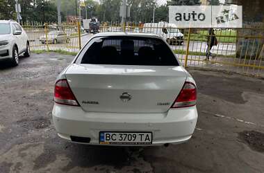 Nissan Almera 2008