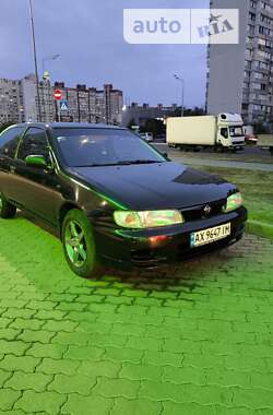 Хэтчбек Nissan Almera 1997 в Киеве