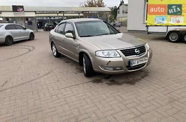 Седан Nissan Almera 2010 в Киеве