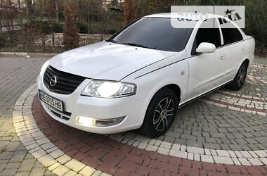 Седан Nissan Almera 2011 в Миколаєві