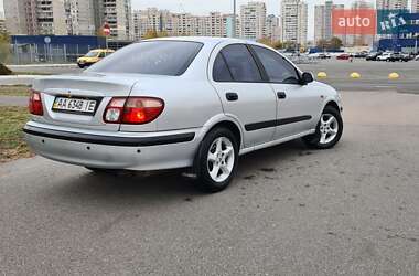 Седан Nissan Almera 2001 в Киеве