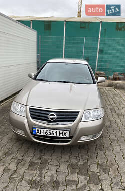 Седан Nissan Almera 2010 в Киеве