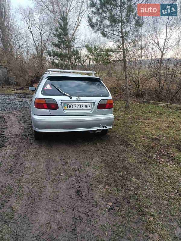 Хетчбек Nissan Almera 1996 в Теофіполі