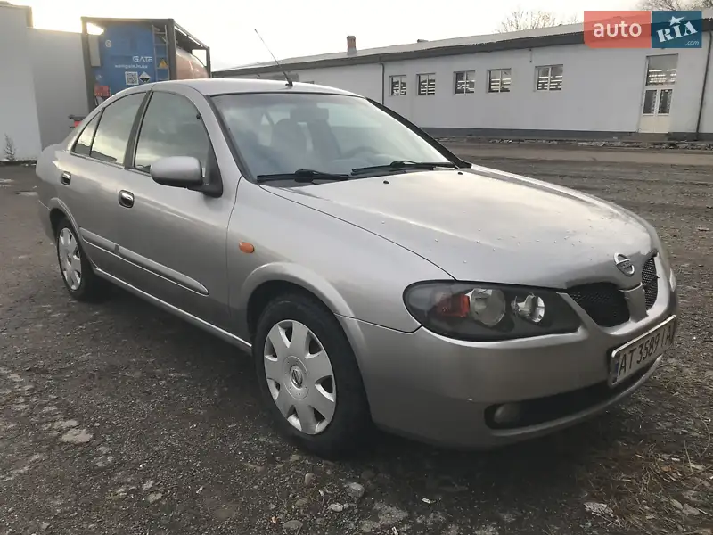 Nissan Almera 2004