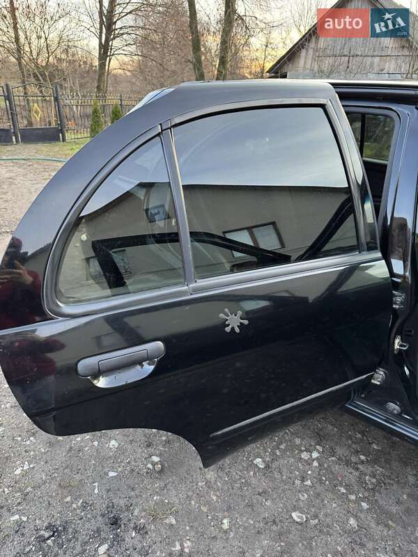 Nissan Almera 1997