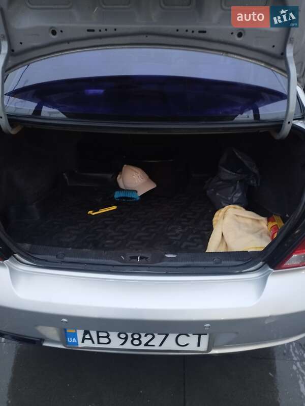 Седан Nissan Almera 2011 в Бердичеве фото 9 Седан Nissan Almera 2011 в Бердичеве