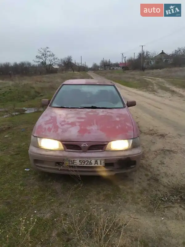Nissan Almera 1997
