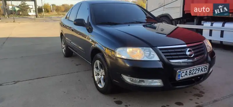 Nissan Almera