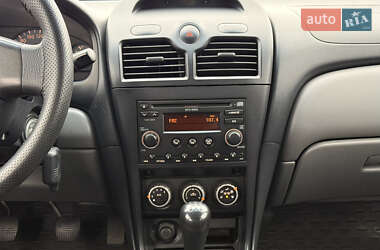 Седан Nissan Almera 2011 в Киеве