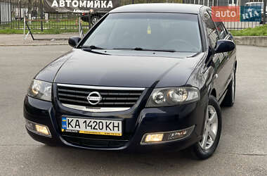 Седан Nissan Almera 2011 в Киеве