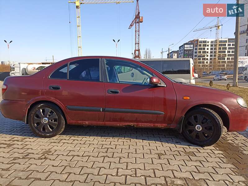 Седан Nissan Almera 2004 в Хмельницькому